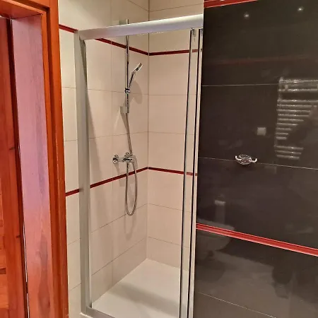 Habitación en casa particular Forsycja *