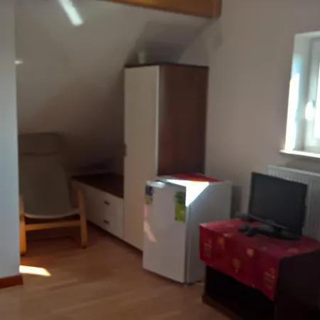 Habitación en casa particular Forsycja