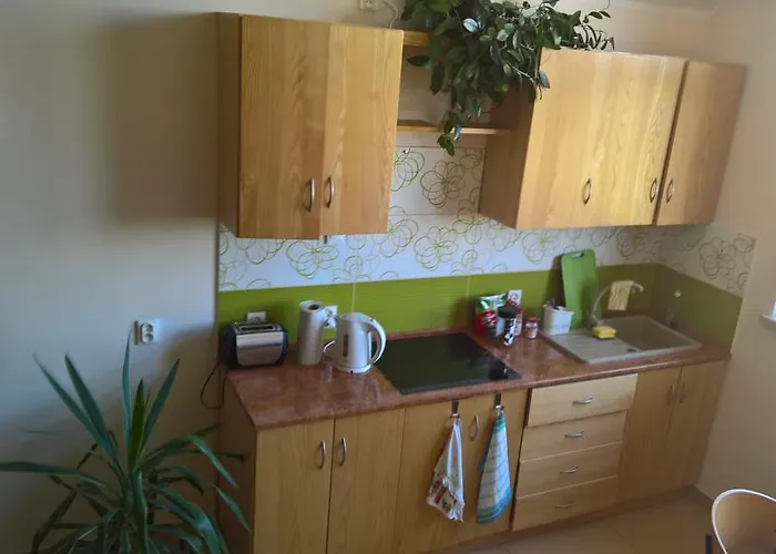 Forsycja Проживание в семье